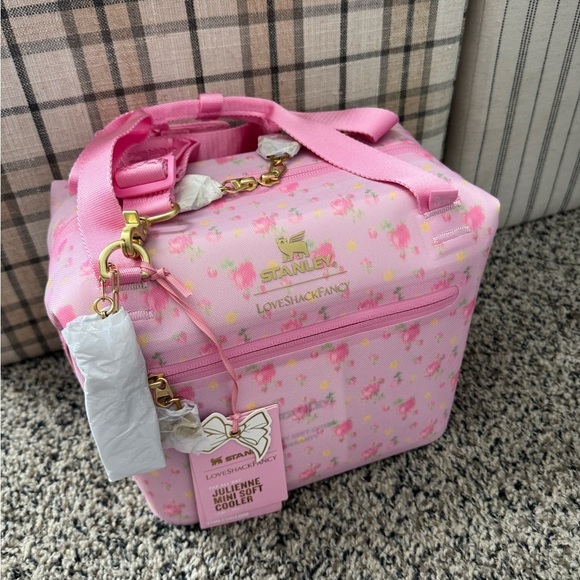 LoveShackFancy X Stanley Pink Floral Women's Julienne Mini Soft Cooler - Picture 3 of 6